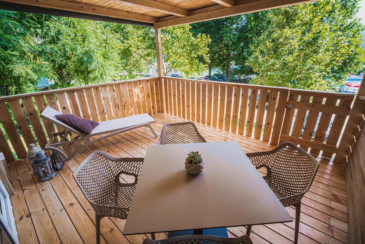 Premium Mobile Tree House With Thermal Riviera Tickets Чатеж-об-Сави Экстерьер фото